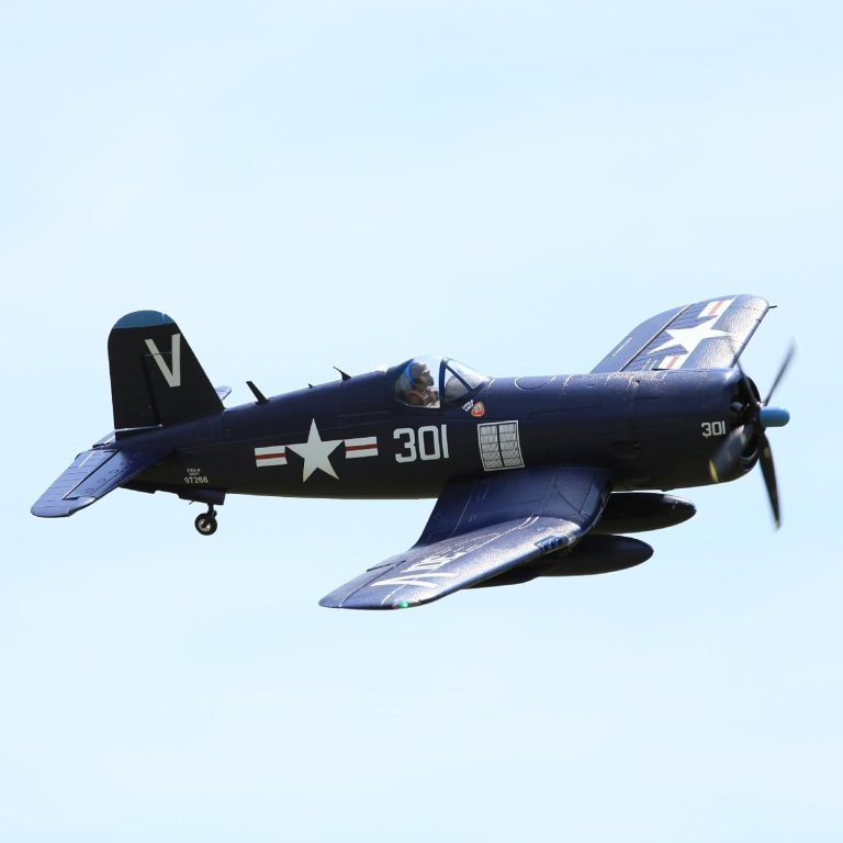 FMS F4U Corsair 1400mm PNP